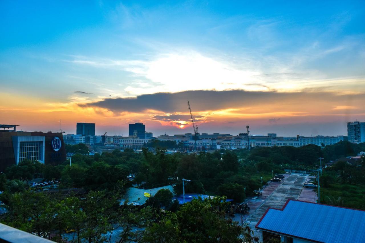 Zuri Hotel Iloilo Zewnętrze zdjęcie